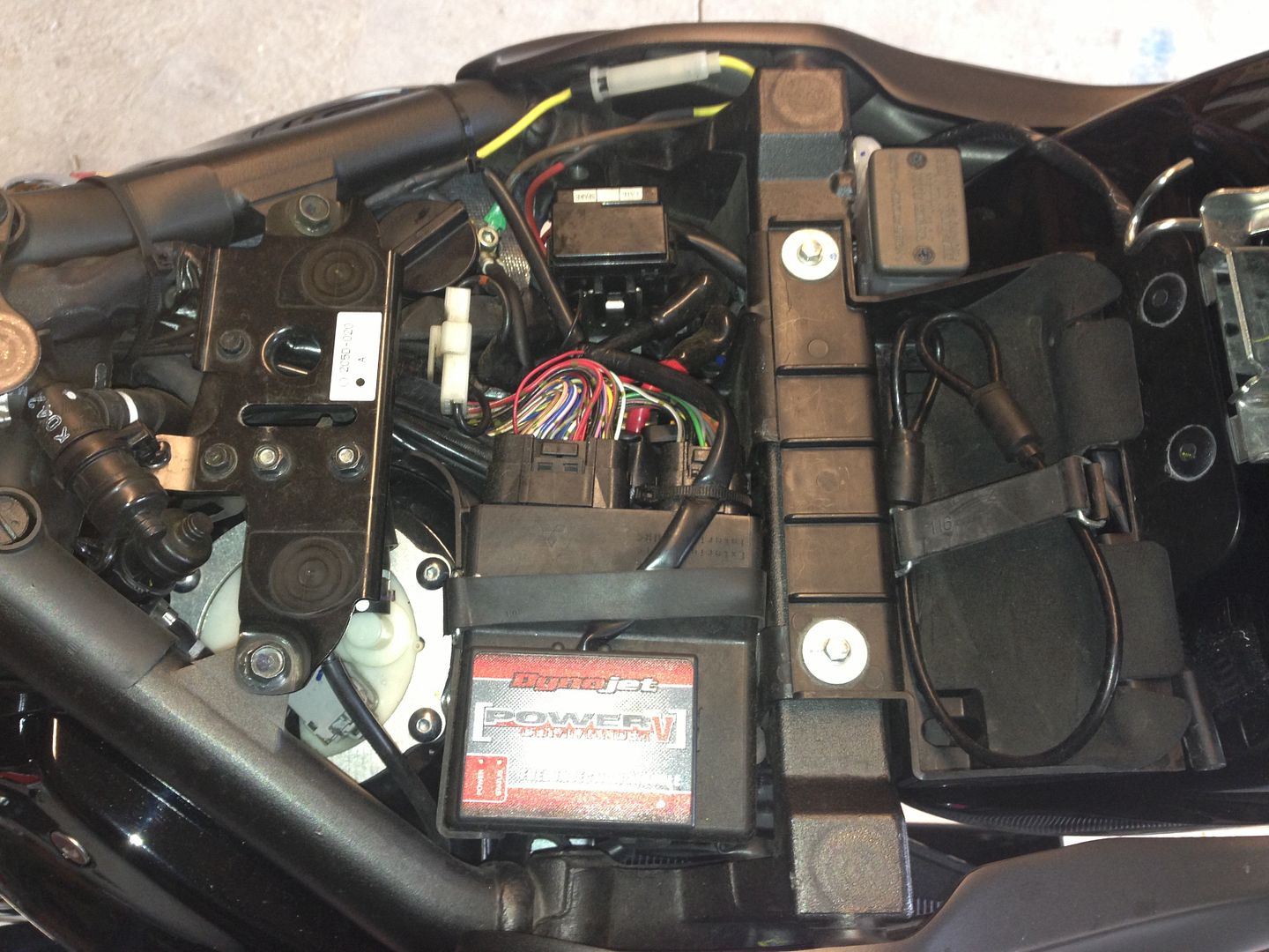 TOW PACKAGE WIRING JOB ON KAMPCOOLS SD